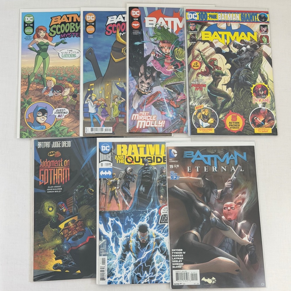 Batman Comic Book Lot Scooby Doo Judge Dredd‎ Eternal Outsiders DC 7 books